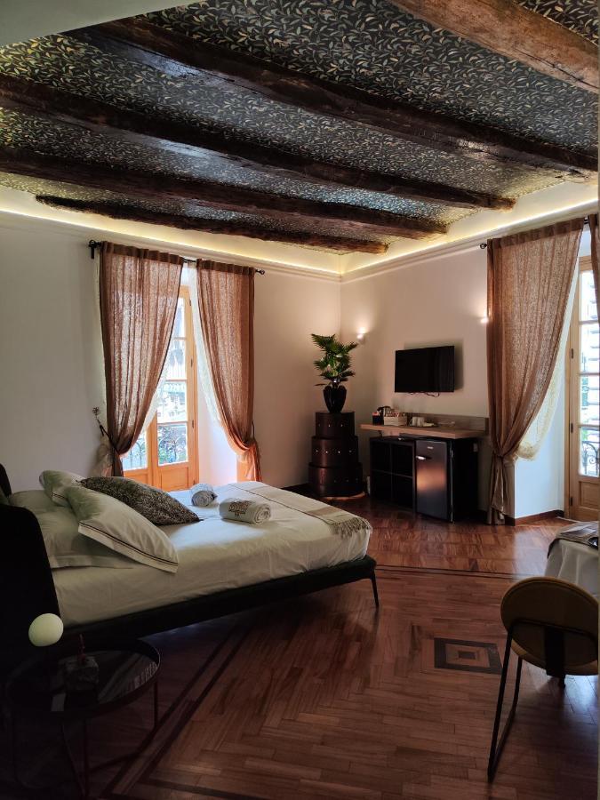 Palazzo Il Convento Luxury Umberto I Couette-café